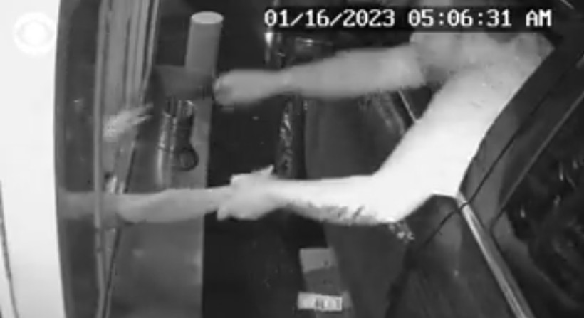 Amerika'da korkunç olay! Baristalık yapan genç kadını para uzatırken kaçırmaya çalıştı - Resim: 2