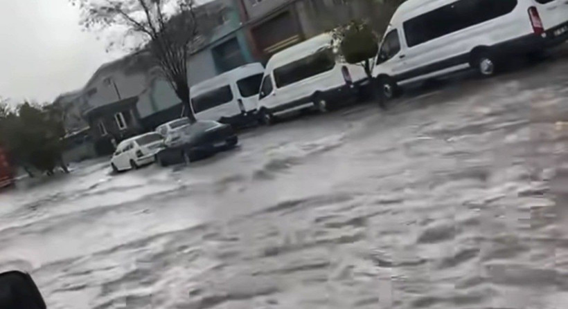 Gaziantep’te şiddetli sağanak hayatı olumsuz etkiledi - Resim: 5