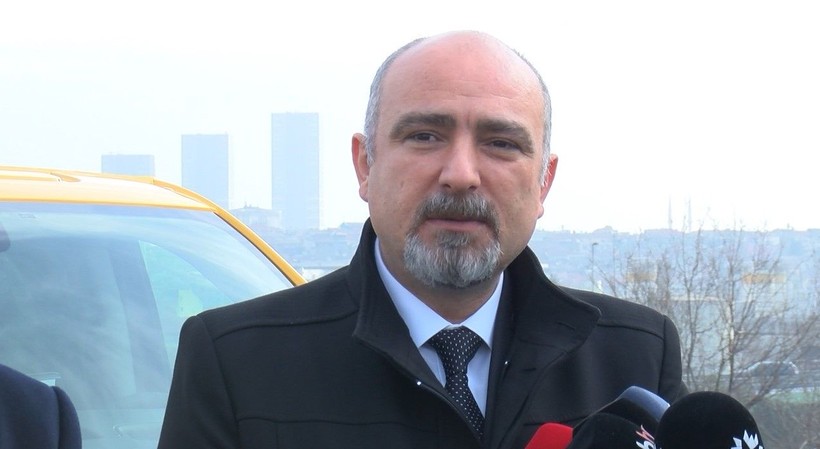 İBB minibüs ve dolmuşlardan dönüşen tam güvenlikli ilk taksinin prototipini tanıttı - Resim: 2
