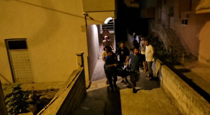 Kız kardeşini vahşice katletti! Kafasını koparmaya çalışırken... - Resim: 4