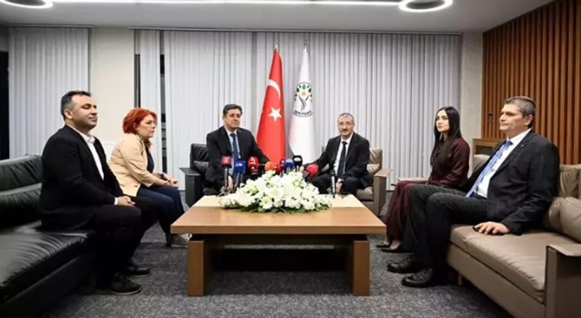 Siyasi partilerin bayram trafiği başladı! Tarihi görüşmelerden detaylar - Resim : 2