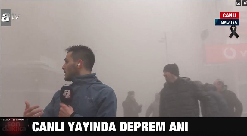 Son dakika deprem haberleri... Muhabir depreme canlı yayında yakalandı - Resim: 4