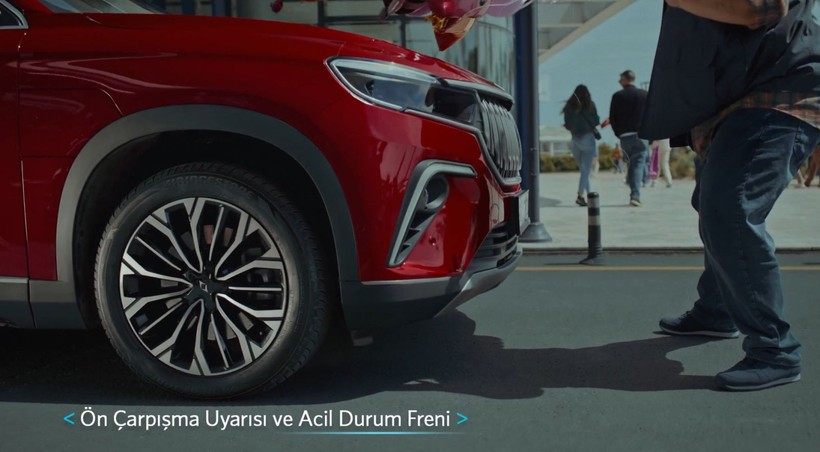 TOGG'un reklamında oynadığı için linç edilen Kenan İmirzalıoğlu'ndan eleştirilere yanıt - Resim: 2
