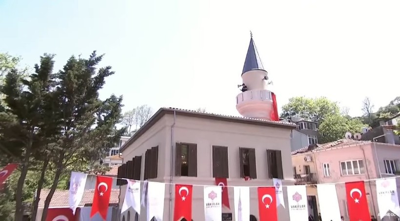 Cumhurbaşkanı Erdoğan İstanbul'da Tarihi Gümrükçü İshak Ağa Camii açılışında konuştu - Resim : 1