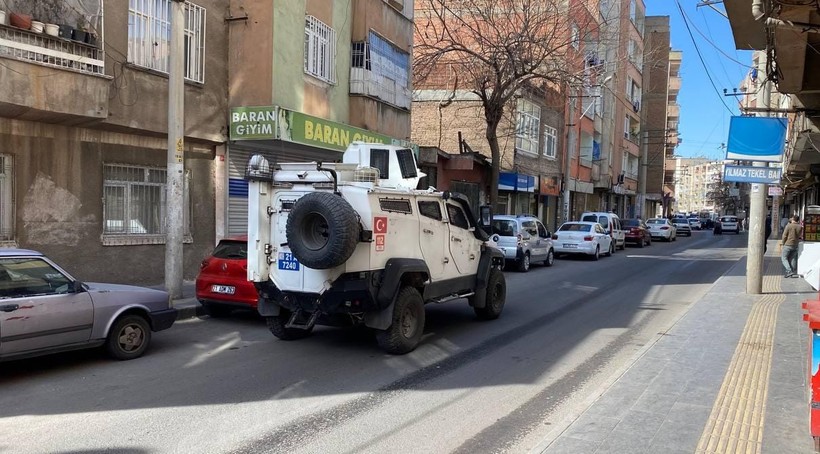 Diyarbakır'da kayınpeder tartıştığı gelinini tabancayla öldürdü - Resim : 1