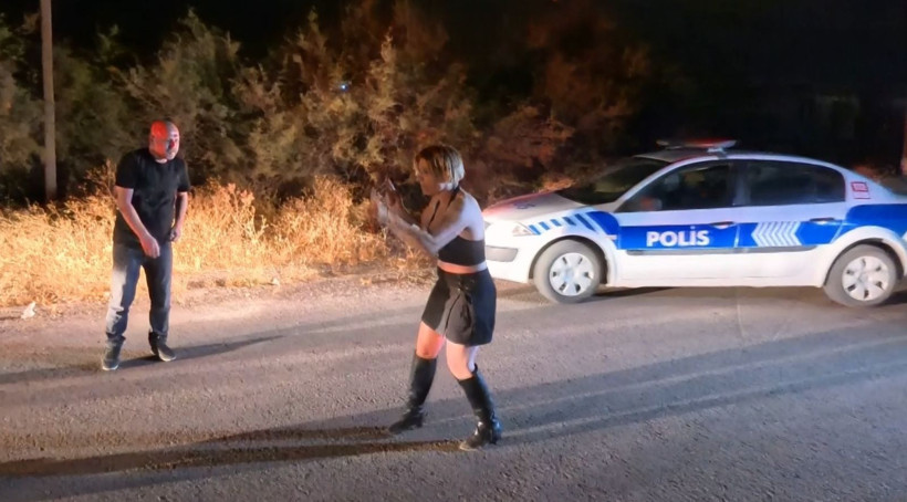 "Sıkacağım size, babam savcı" deyip polisi tehdit ettiler! Polise zor anlar yaşatan çift tutuklandı - Resim: 5