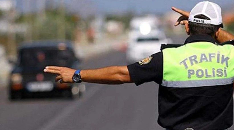2023 yeni trafik cezaları belli oldu! Hepsi ayrı ayrı katlandı, işte en çok yenilen cezalar ve yeni fiyatları... - Resim: 3
