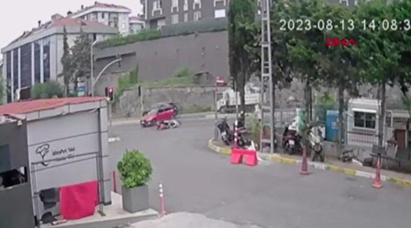 Sarıyer'de kazaya neden olan yabancı uyruklu kişi etrafa saldırdı! Arapça ve Türkçe sözler söyledi - Resim: 2