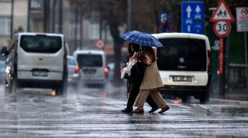 Soğuk hava etkisini gösterdi, beklenen kar için gerim başladı! Sıcaklık 10 derece birden düşüyor | 8 Ocak Pazartesi hava durumu - Resim: 11