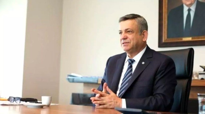 Forbes açıkladı: İşte Türkiye'nin en zengin 10 ismi! - Resim: 4