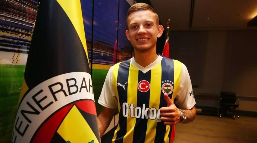 Milyonluk transferlerde Fenerbahçe rakiplerine fark attı! İşte Süper Lig'in bonservisi en pahalı transferleri - Resim: 6
