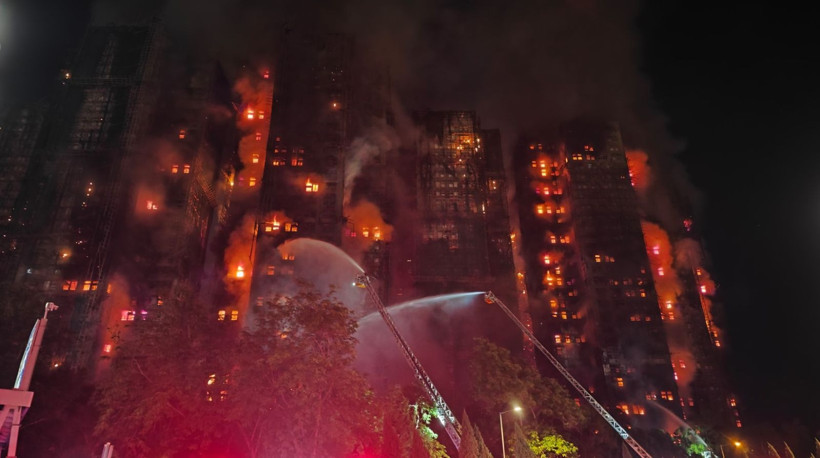 7 kule aynı anda nasıl yandı? Hong Kong'da durum kötüye gidiyor - Resim: 1