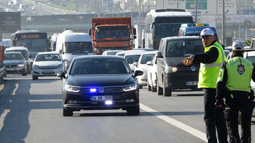 Ataşehir'de çakar denetimi