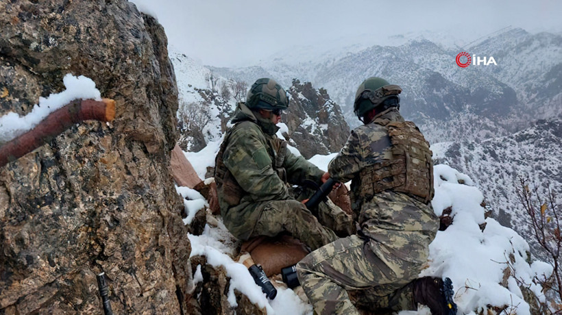 Mehmetçik'ten eksi 25'te vatan nöbeti