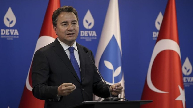 Ali Babacan partisinin 'Gençlik Eylem Planı'nı açıkladı: Temel teknoloji ürünlerindeki vergileri aşağı çekeceğiz