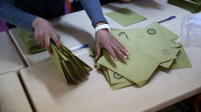AK Parti MYK'sında seçimler için iki tarih ön plana çıktı: 30 Nisan ya da 14 Mayıs! Cumhurbaşkanı'na seçim tarihi soruldu