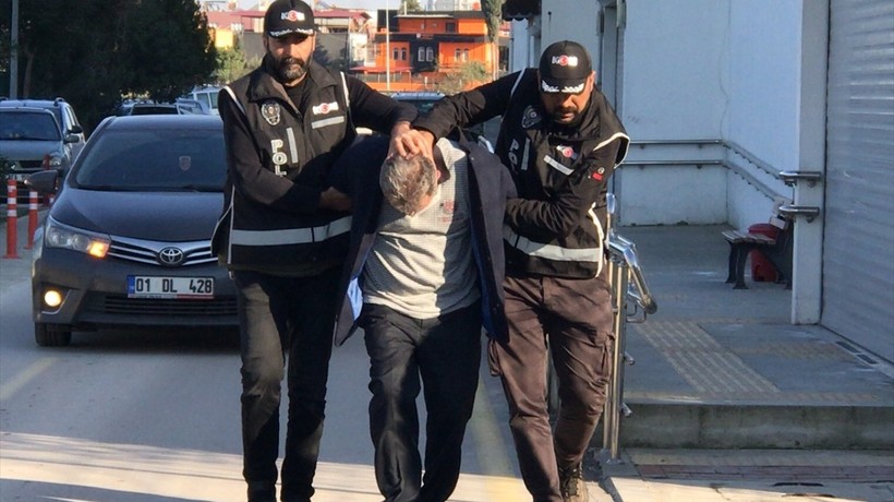 Depremlerin etkilediği Adana'da yıkılan Hasan Alpargün Apartmanı ile ilgili şoke eden bir detay çıktı: İnsanlara apartmanı burayı özel yaptım diyerek satmış