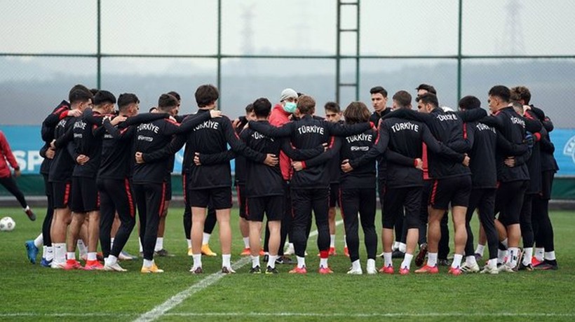 Arda Turan'ın Milli Takımlar'daki ekibi belli oldu