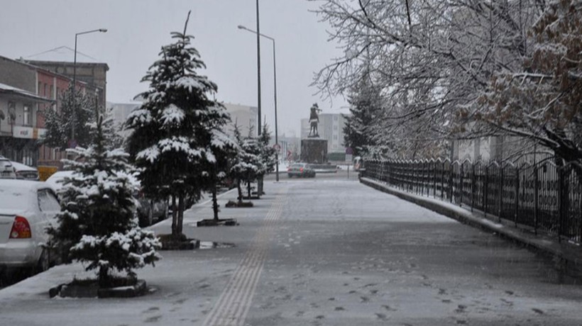 Karslılar gözlerini beyaz büyüye açtı