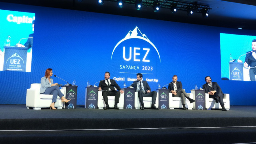 Ekonomi zirvesinde iş dünyası temsilcilerinden istikrar vurgusu: Seçim gündemi, yatırımlara engel değil