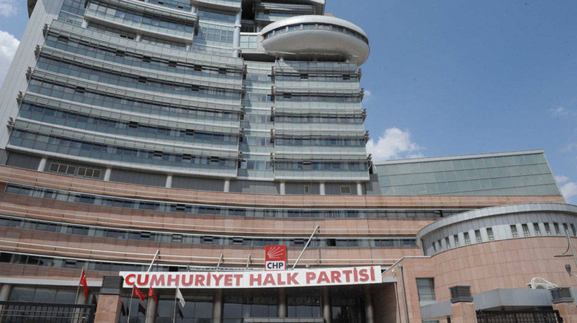 CHP’de MYK toplantısı sona erdi: Tüm MYK üyeleri istifa etti