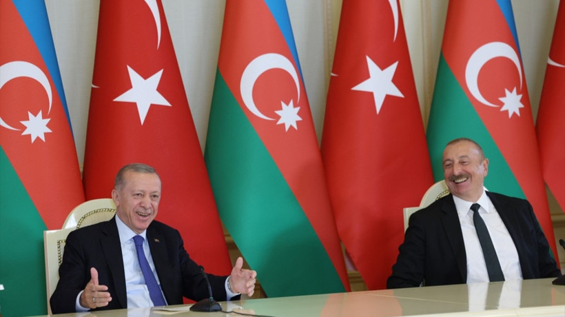 Cumhurbaşkanı Erdoğan Azerbaycan'da mevkidaşı Aliyev ile bir araya geldi: Şuşa Başkonsolosluğumuzu istediğiniz zaman açmaya hazırız