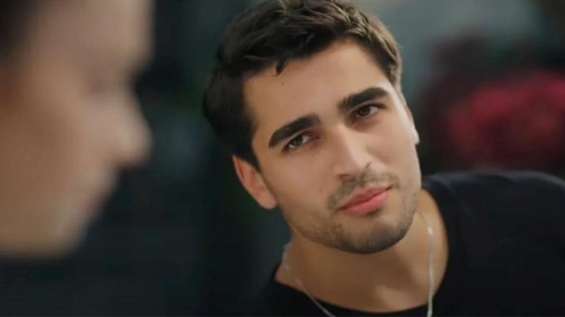 Mert Ramazan Demir'in aylık kazancı