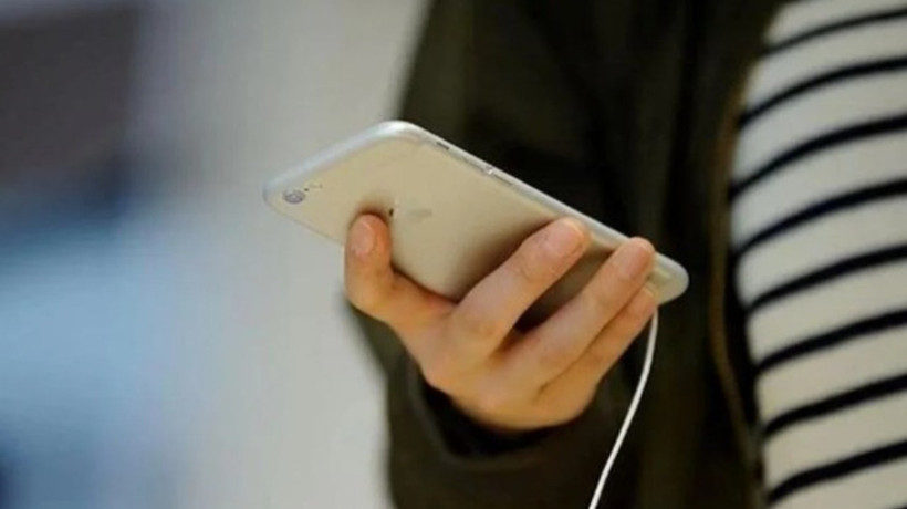 Gençler merakla bekliyor! Vergisiz telefon satışları ne zaman başlayacak?