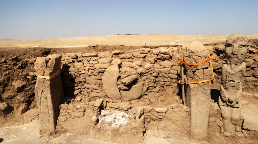 Göbeklitepe'de hayvan ve insan heykelleri bulundu! Bakanlıktan açıklama geldi