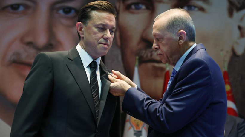 Mustafa Varank'tan İsmail Saymaz'a belgeyle cevap! Azıcık onurunuz varsa belki utanırsınız