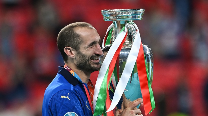 Masadan eksiliyor dostlar: Efsane stoper Chiellini emeklilik kararı aldı