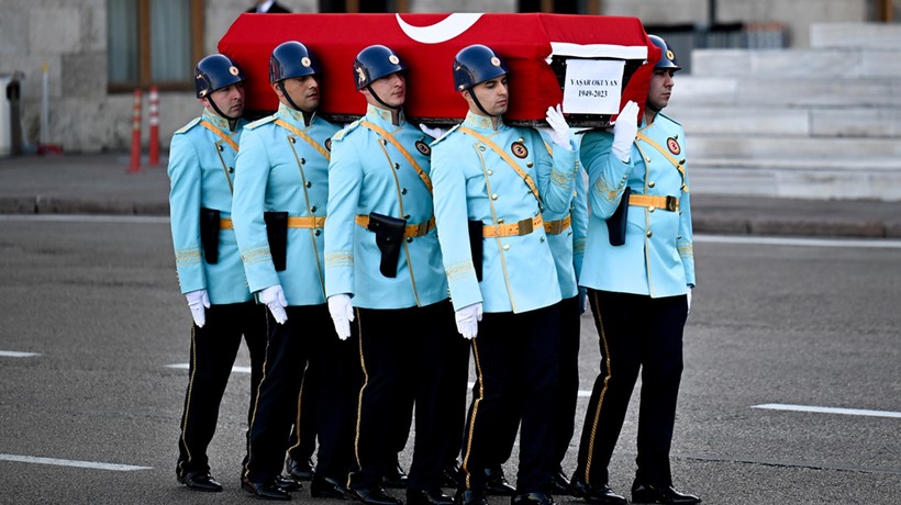Yaşar Okuyan için Meclis'te cenaze töreni düzenlendi