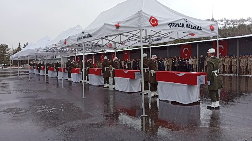 Pençe-Kilit şehitleri son yolculuklarına uğurlanıyor