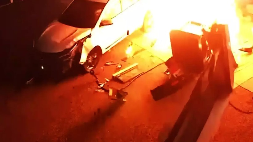 Akaryakıt istasyonunda korku dolu anlar! Gaz yerine frene basınca...