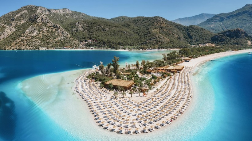 İngiliz The Telegraph turizm ülkesi Türkiye'yi "Fransa'yı geçerek ikinci olacak diyerek" duyurdu