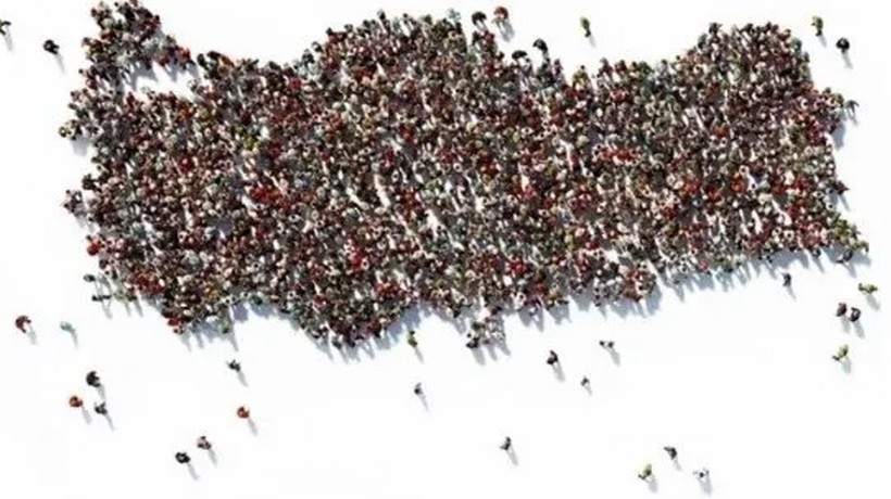 Türkiye'nin en kalabalık ilçeleri belli oldu! O ilçe 57 şehrin nüfusunu geçti