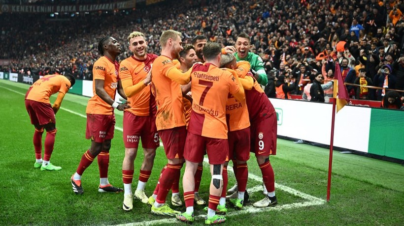 Galatasaray, sahasında konuk ettiği Çaykur Rizespor'u 6-2 mağlup etti