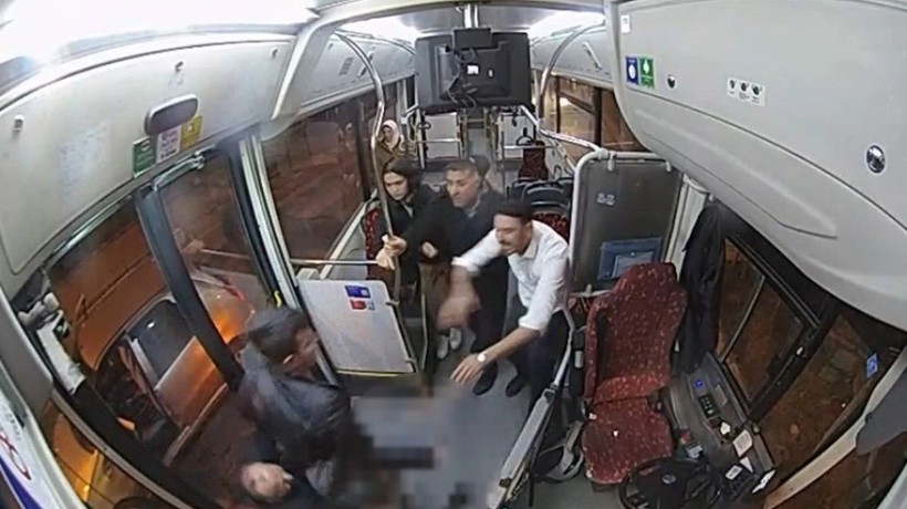Başakşehir'de İETT şoförünün bıçaklandığı yol kavgası kamerada