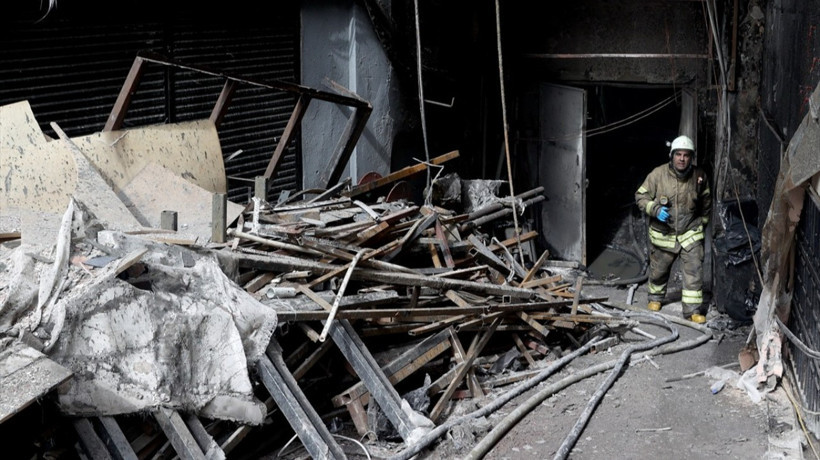 Beşiktaş'ta 29 kişinin öldüğü mekan gün ağarınca görüntülendi! Gözaltı sayısı 9’a çıktı, ihmal var mı?