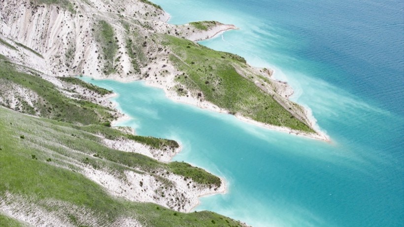 Adıyaman Atatürk Baraj Gölü Maldivler'i andırıyor