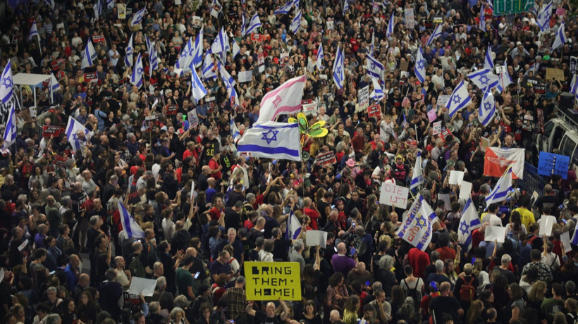 İsrail'de halk sokakta! Tel Aviv'de polis ve vatandaşlar karşı karşıya