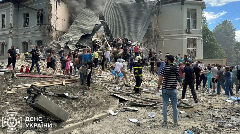 Rusya'dan Ukrayna'ya füze saldırısı! Çok sayıda ölü ve yaralı var