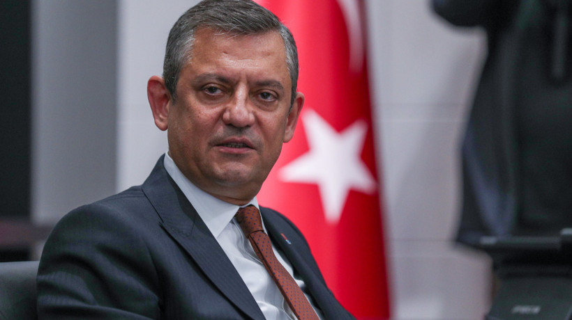 CHP lideri Özgür Özel, 15 Temmuz gecesini anlattı: Kemal Kılıçdaroğlu'nu beş dakikada bir aradım ulaşamadım