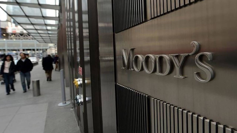 Moody's, Türkiye'nin kredi notunu yükseltti
