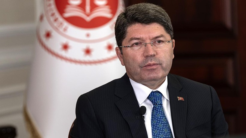 İmamoğlu'nun 'hodri meydan' sözlerine yanıt: Kimse yargıya parmak sallayamaz