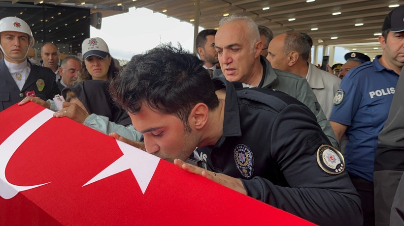 Şehit polis memuru Şeyda Yılmaz'ın eşi saldırıyı telsizden öğrenmiş