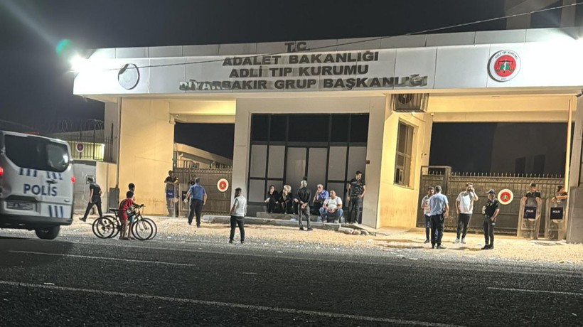 Diyarbakır'da korkunç ölüm! Boynunu tavuk yemi üretim makinesine kaptırdı