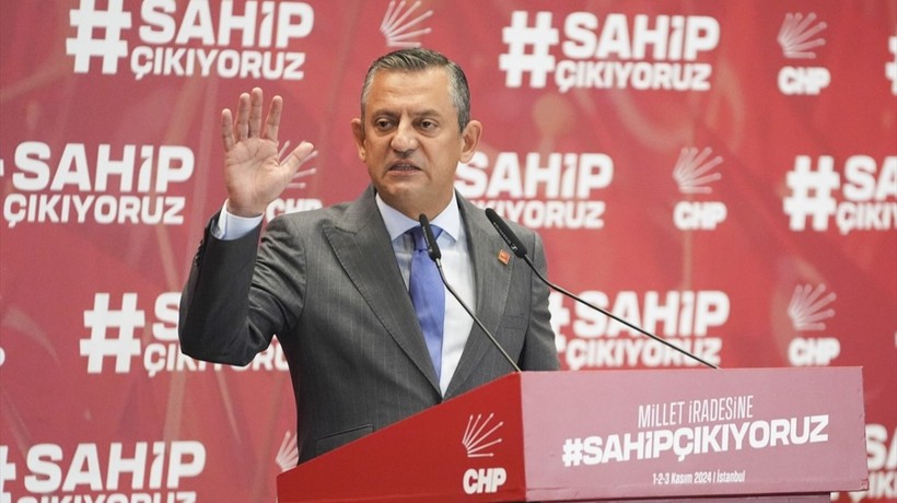 Özgür Özel'den Ahmet Özer için yeni açıklama: Bir adım geriye gitmiyoruz