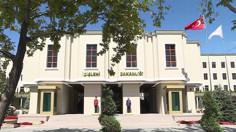DEM Parti'li Tunceli Belediyesi'ne ve CHP'li Ovacık Belediyesi'ne kayyum atandı