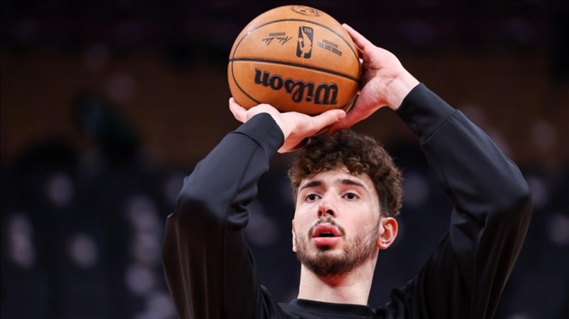 Milli basketbolcu Alperen Şengün'e NBA'den İzmir Marşı jesti